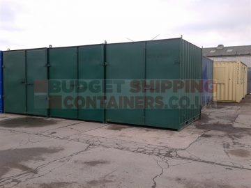 row of 3x 10ft refurbished shipping containers