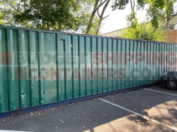 Side picture of green 40ft shipping container
