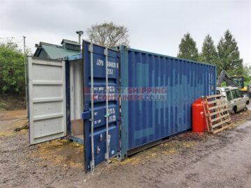 smart used blue 20ft shipping container with doors open