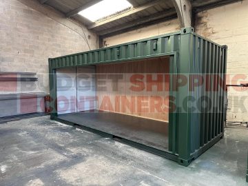 20ft Lined and Insulated Full Side Roller Shutter Container, with Electrics (Liverpool)