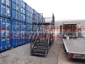 loading platform for stacked shipping containers